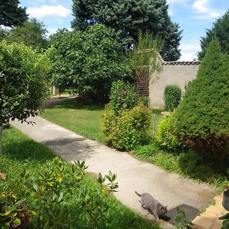 Collonges-au-Mont-dʼOr Chambres D'Hotes Mado Et Lulu מראה חיצוני תמונה
