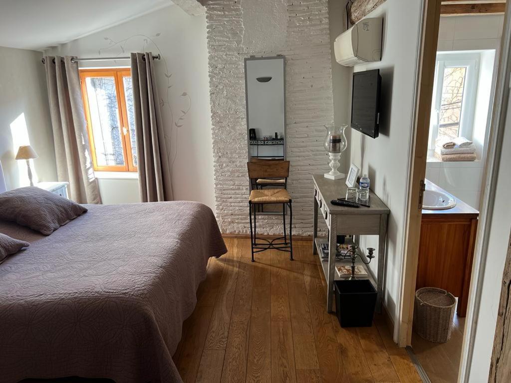 Collonges-au-Mont-dʼOr Chambres D'Hotes Mado Et Lulu מראה חיצוני תמונה