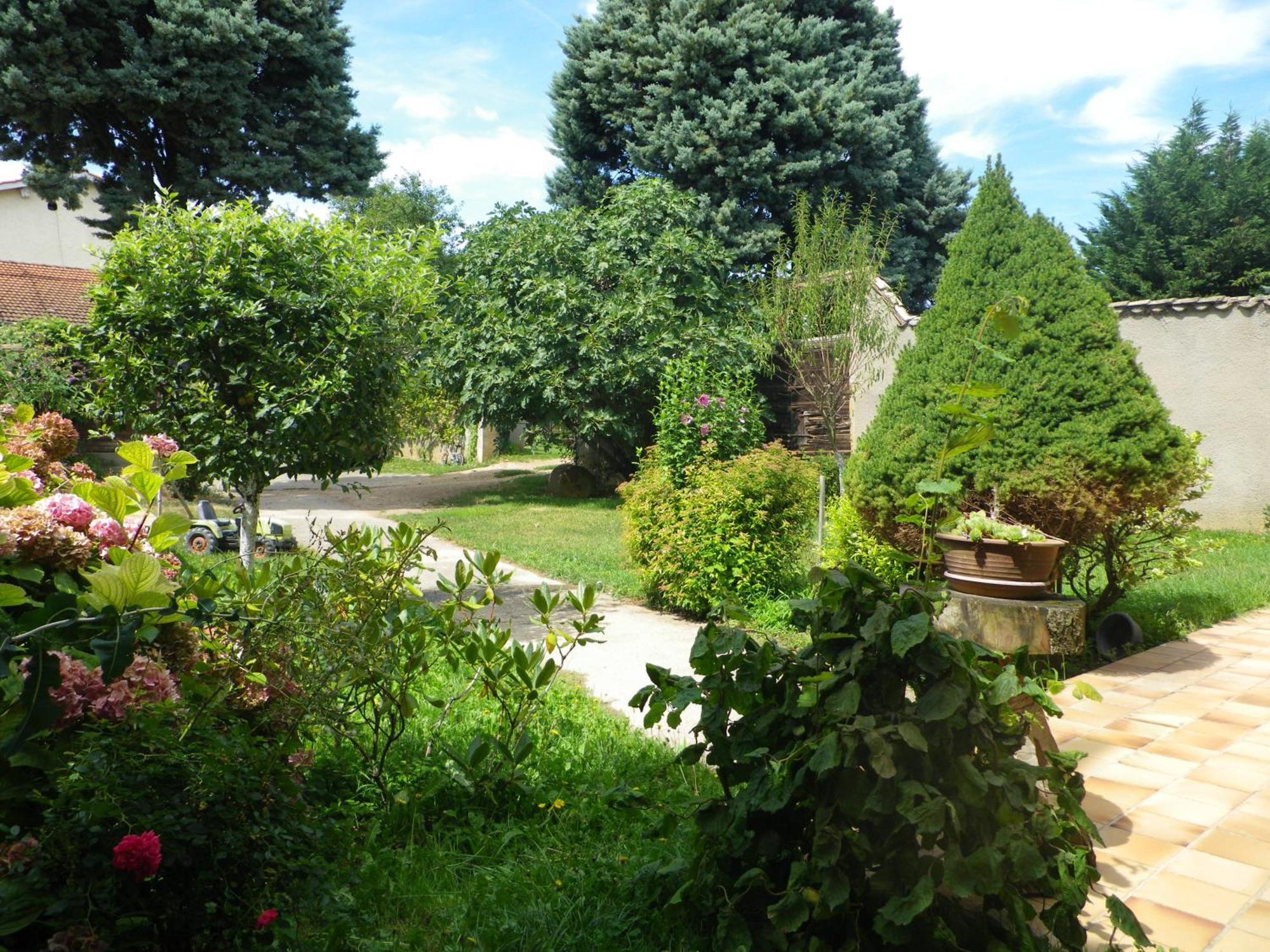 Collonges-au-Mont-dʼOr Chambres D'Hotes Mado Et Lulu מראה חיצוני תמונה
